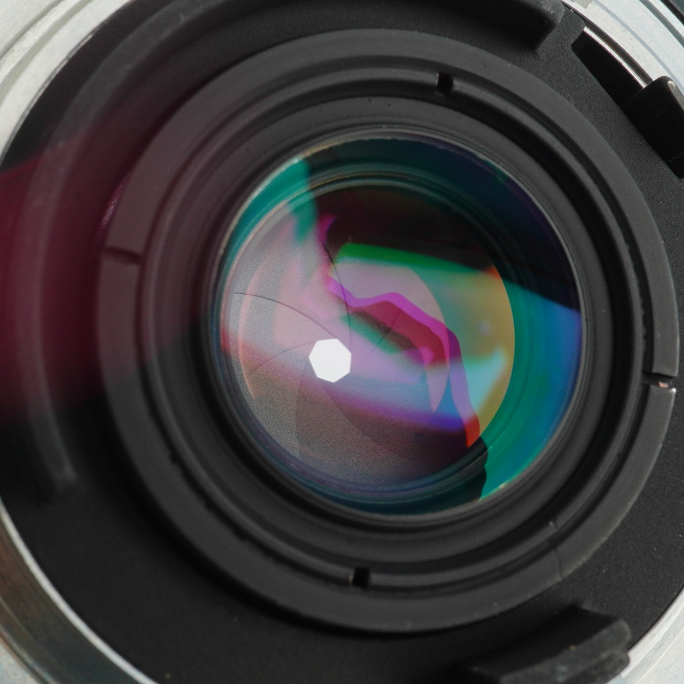 Nikon Ai Nikkor 28mm F/2.8 単焦点レンズ