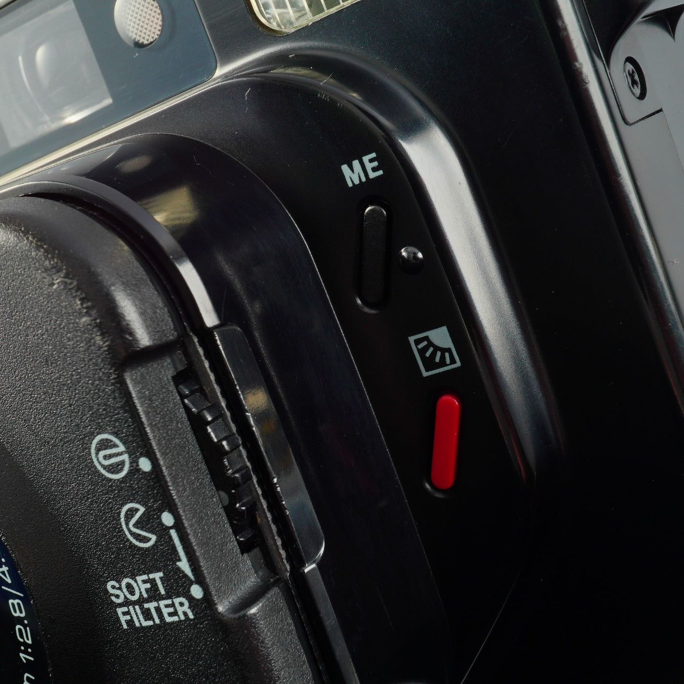 Canon Autoboy TELE QUARTZ DATE (SURE SHOT TELE) 40mm F/2.8 ・ 70mm F/4.9 コンパクトフィルムカメラ