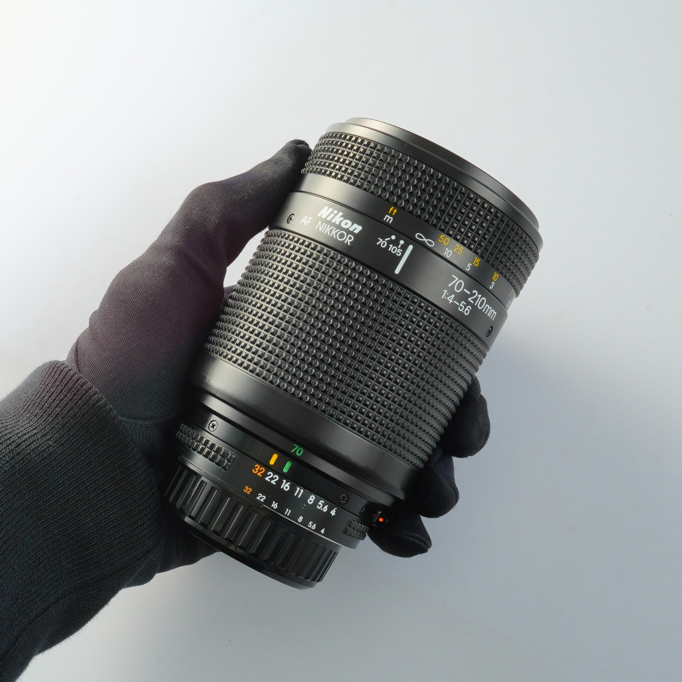 Nikon AF NIKKOR 70-210mm F/4-5.6 ズームレンズ