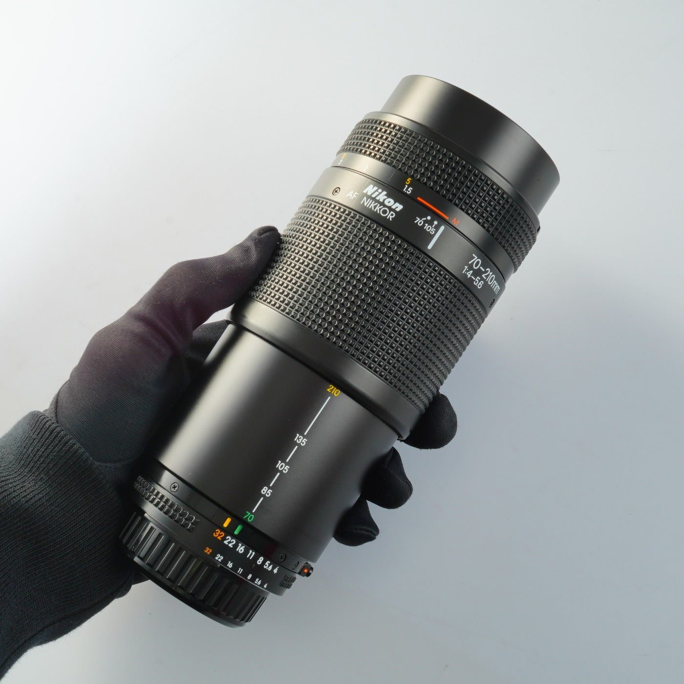 Nikon AF NIKKOR 70-210mm F/4-5.6 ズームレンズ