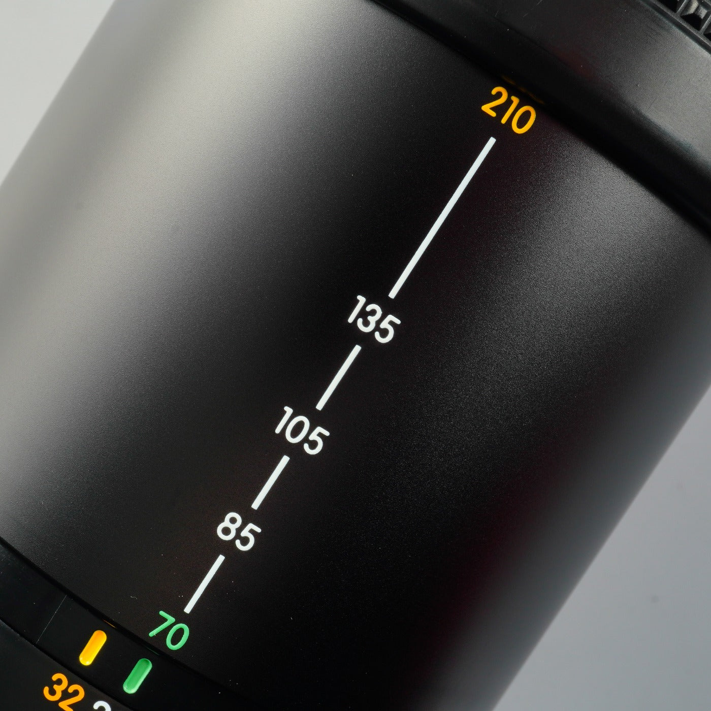 Nikon AF NIKKOR 70-210mm F/4-5.6 ズームレンズ