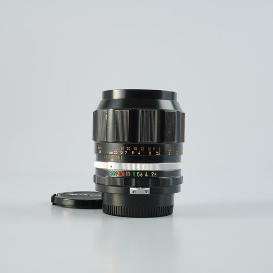 Nikon 非Ai NIKKOR-P.C Auto 105mm F/2.5 単焦点レンズ