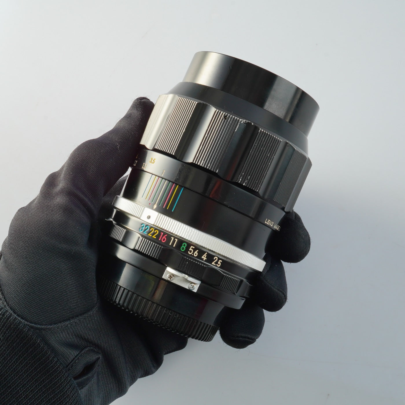 Nikon 非Ai NIKKOR-P.C Auto 105mm F/2.5 単焦点レンズ