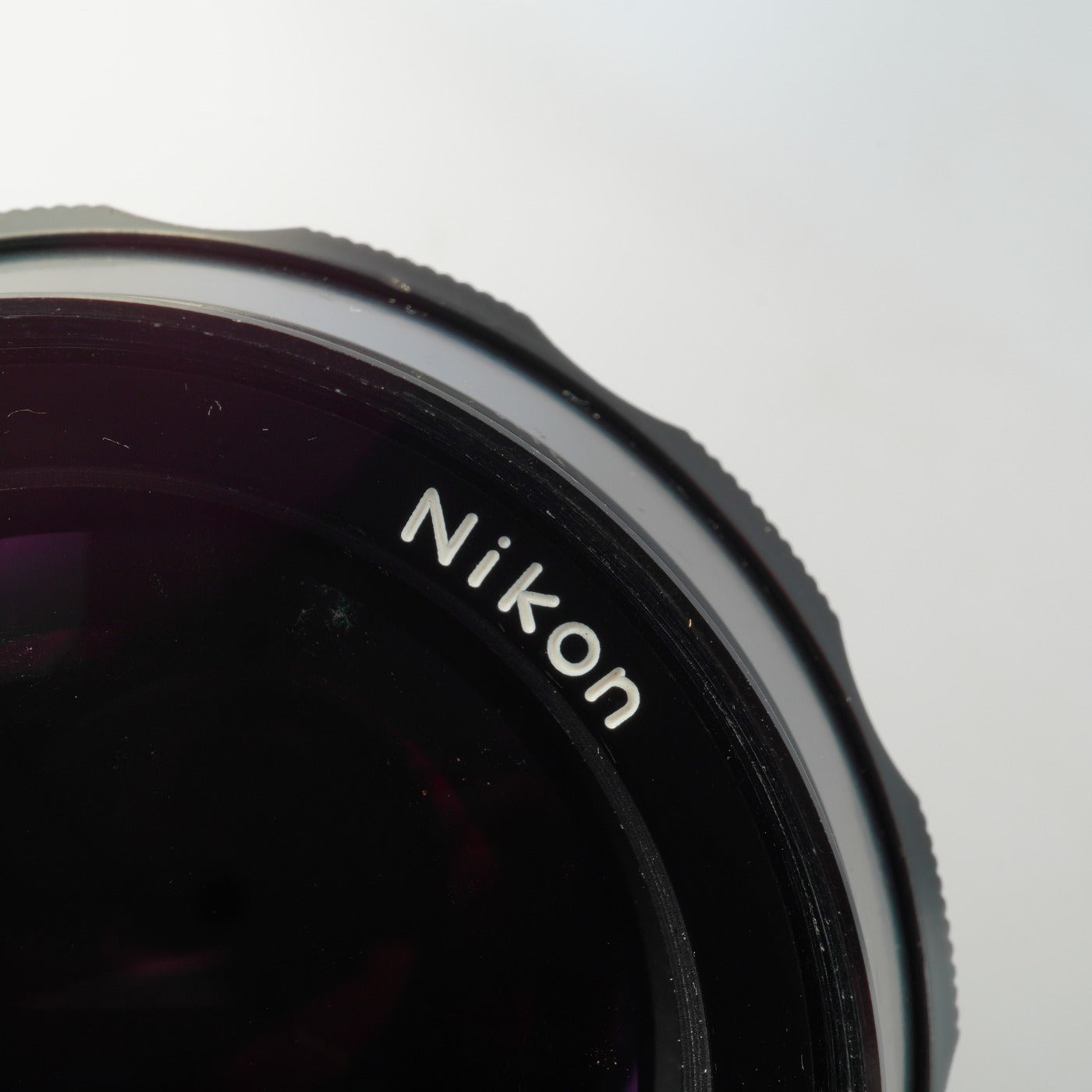 Nikon 非Ai NIKKOR-P.C Auto 105mm F/2.5 単焦点レンズ