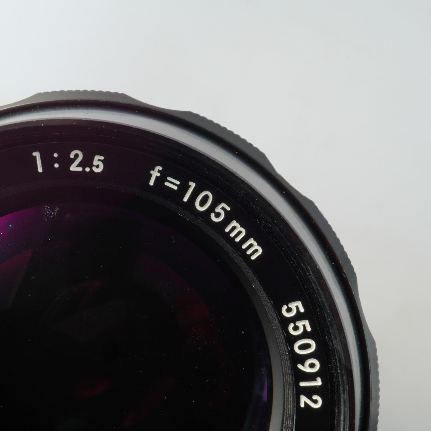 Nikon 非Ai NIKKOR-P.C Auto 105mm F/2.5 単焦点レンズ