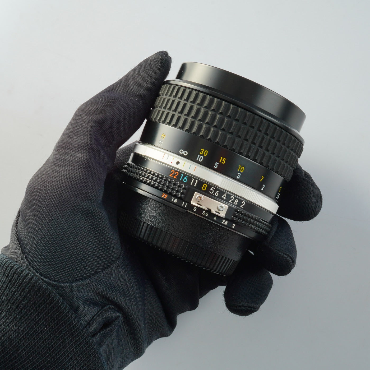 Nikon Ai-S NIKKOR 85mm F/2 単焦点レンズ