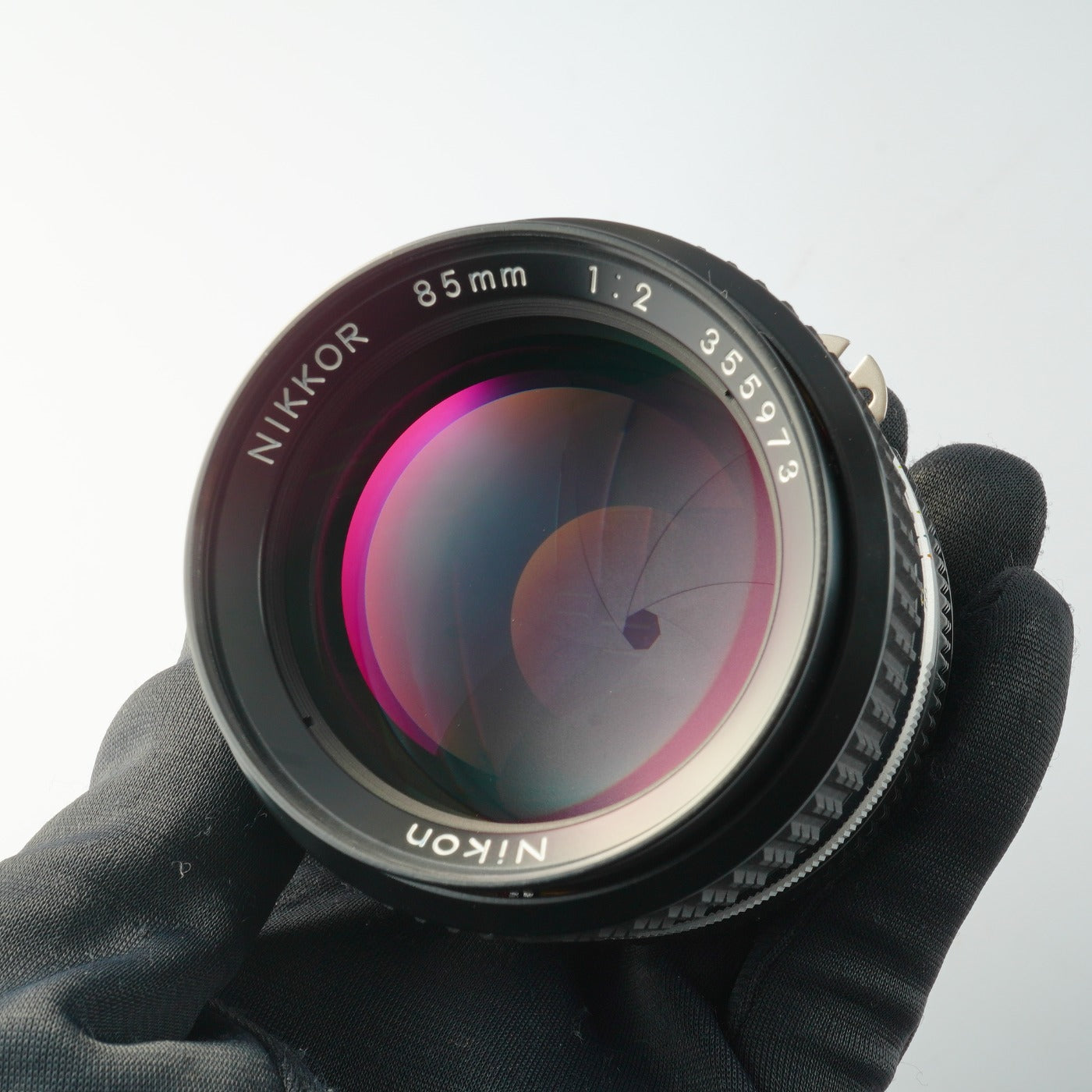 Nikon Ai-S NIKKOR 85mm F/2 単焦点レンズ
