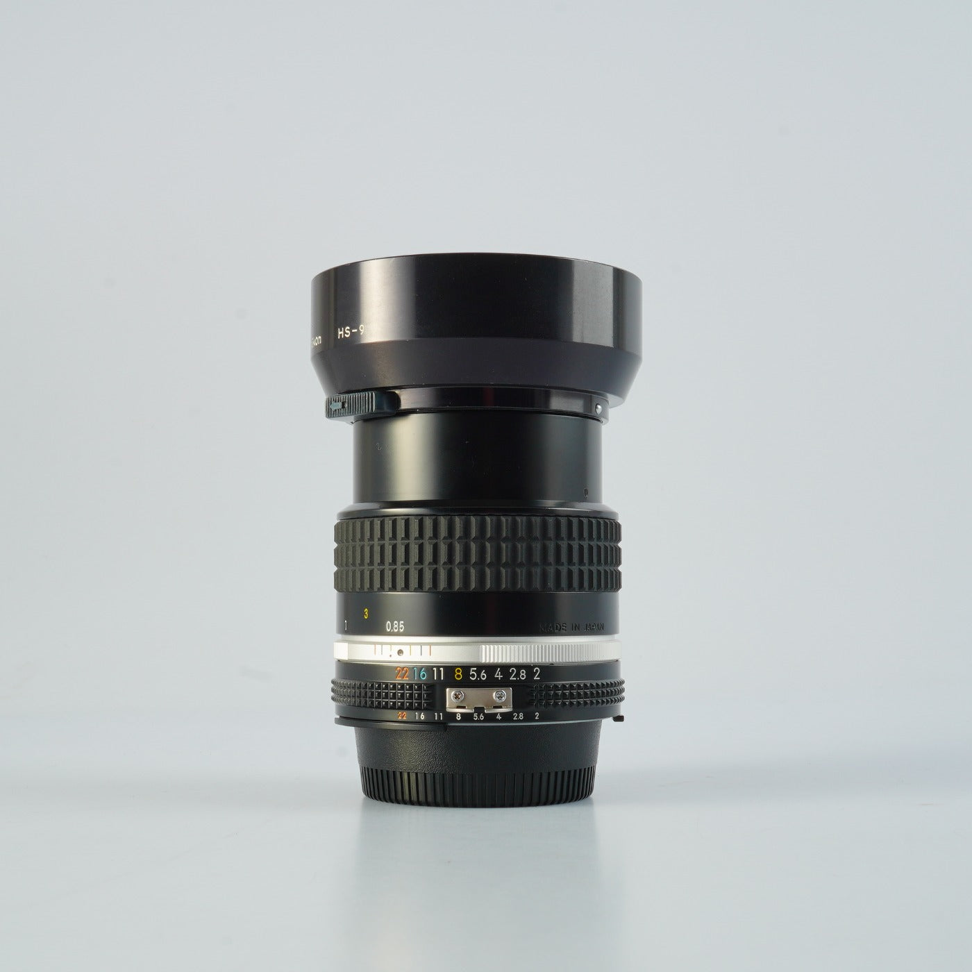 Nikon Ai-S NIKKOR 85mm F/2 単焦点レンズ