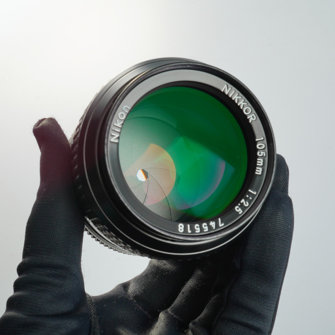 Nikon Ai NIKKOR 105mm F/2.5 単焦点レンズ
