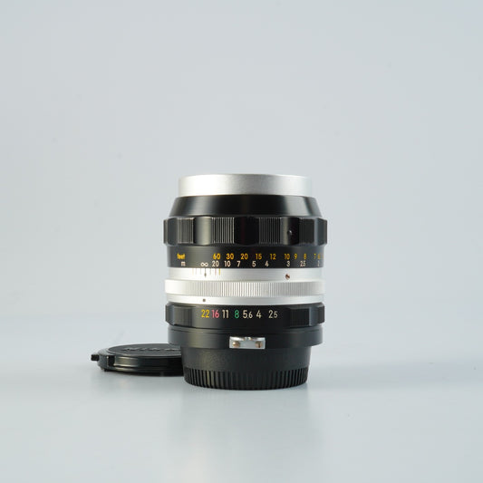 Nikon 非Ai NIKKOR-P Auto 105mm F/2.5 単焦点レンズ