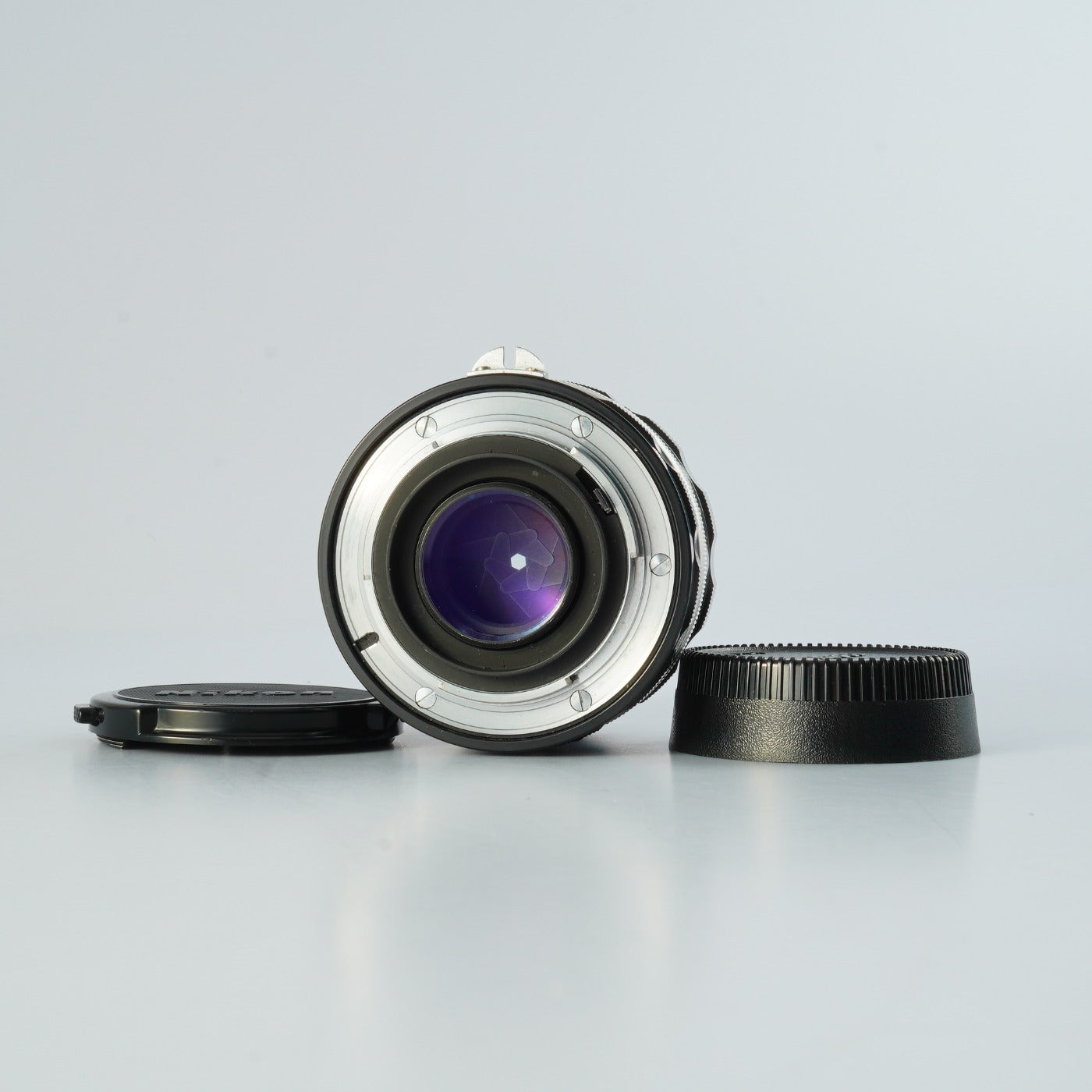 Nikon 非Ai NIKKOR-P Auto 105mm F/2.5 単焦点レンズ