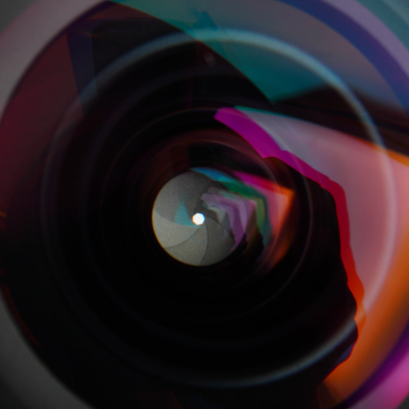 Nikon Ai-S NIKKOR 20mm F/2.8 単焦点レンズ