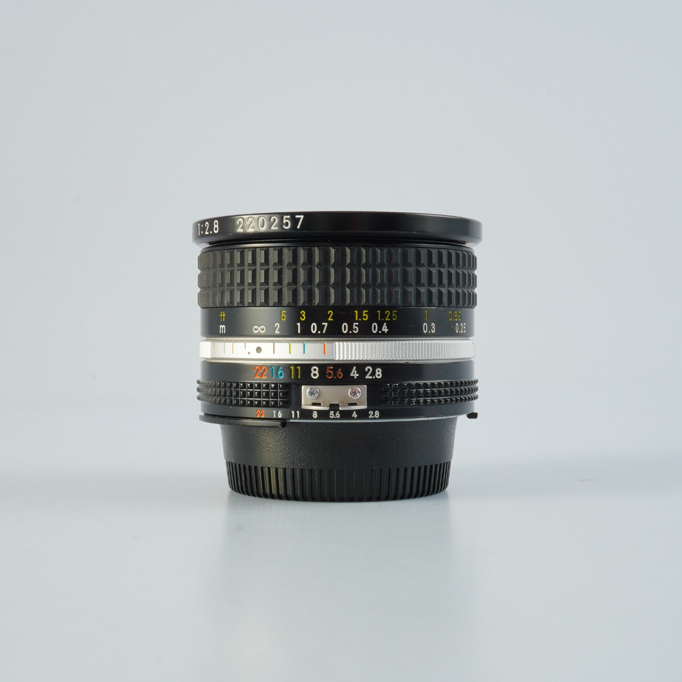 Nikon Ai-S NIKKOR 20mm F/2.8 単焦点レンズ
