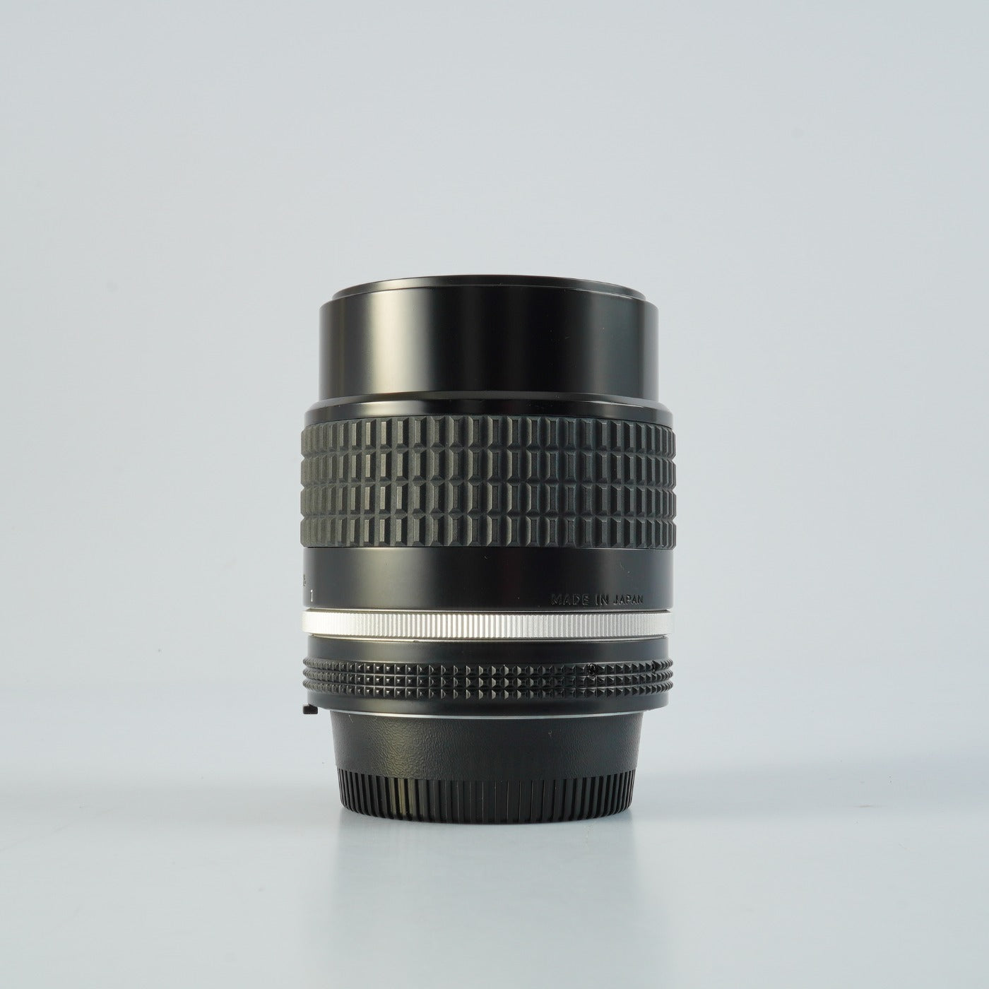 Nikon Ai-S NIKKOR 105mm F/2.5 単焦点レンズ