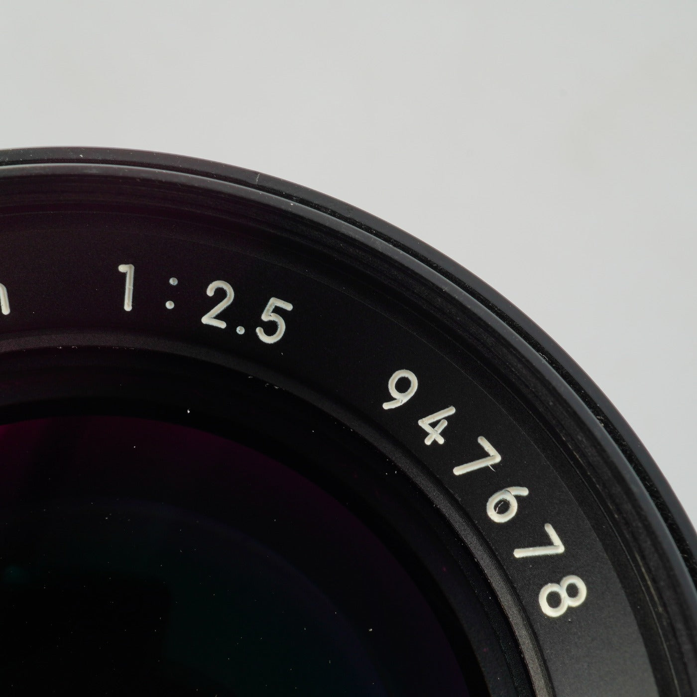 Nikon Ai-S NIKKOR 105mm F/2.5 単焦点レンズ