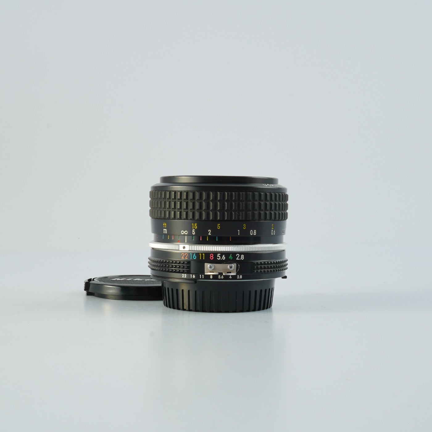 Nikon Ai Nikkor 28mm F/2.8 単焦点レンズ