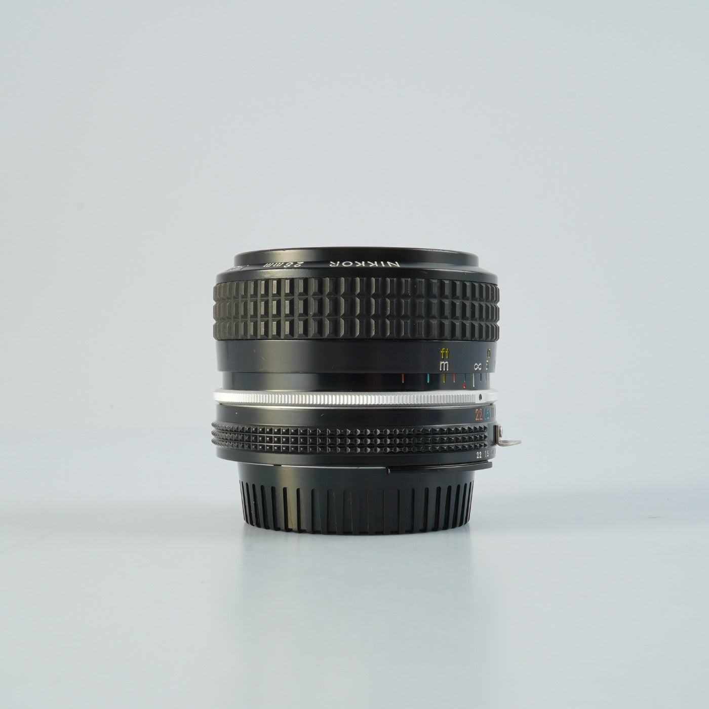 Nikon Ai Nikkor 28mm F/2.8 単焦点レンズ