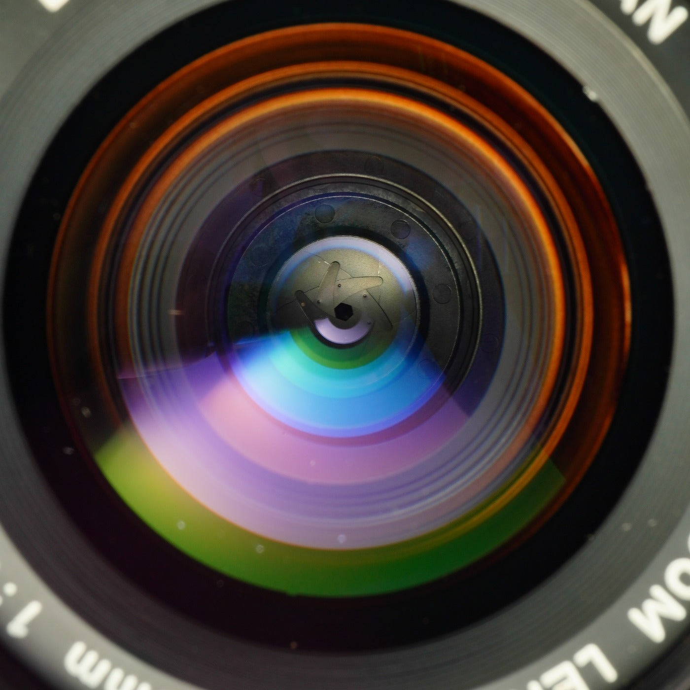 Canon FD 35-70mm F/4 ズームレンズ