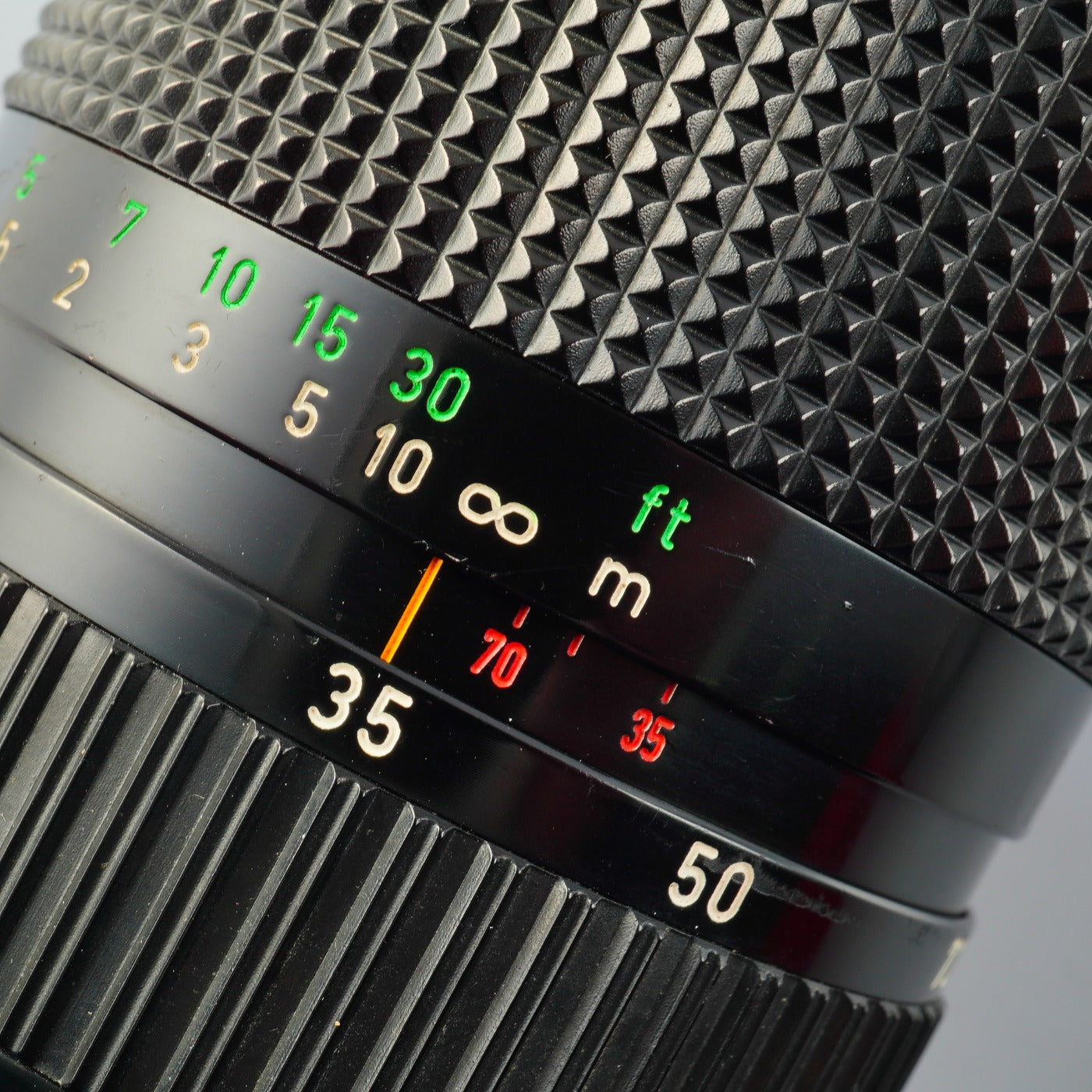 Canon FD 35-70mm F/4 ズームレンズ