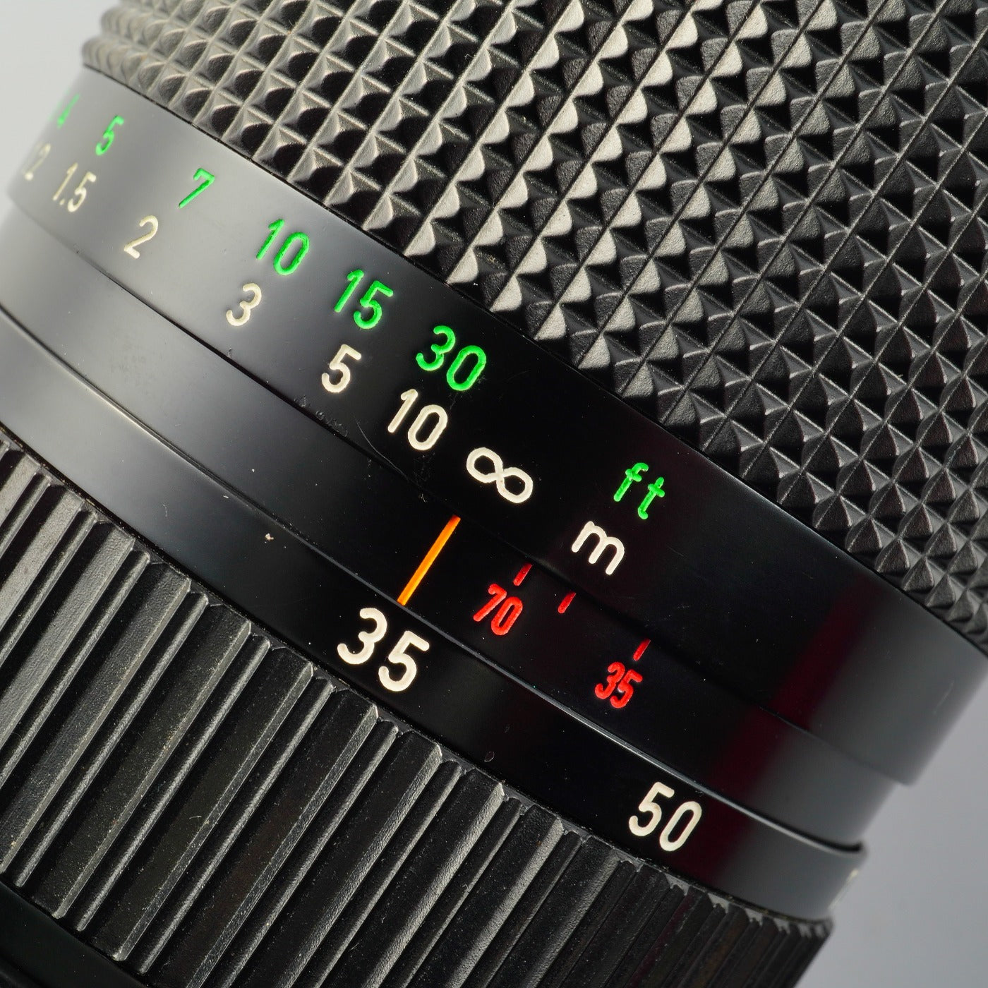 Canon FD 35-70mm F/4 ズームレンズ