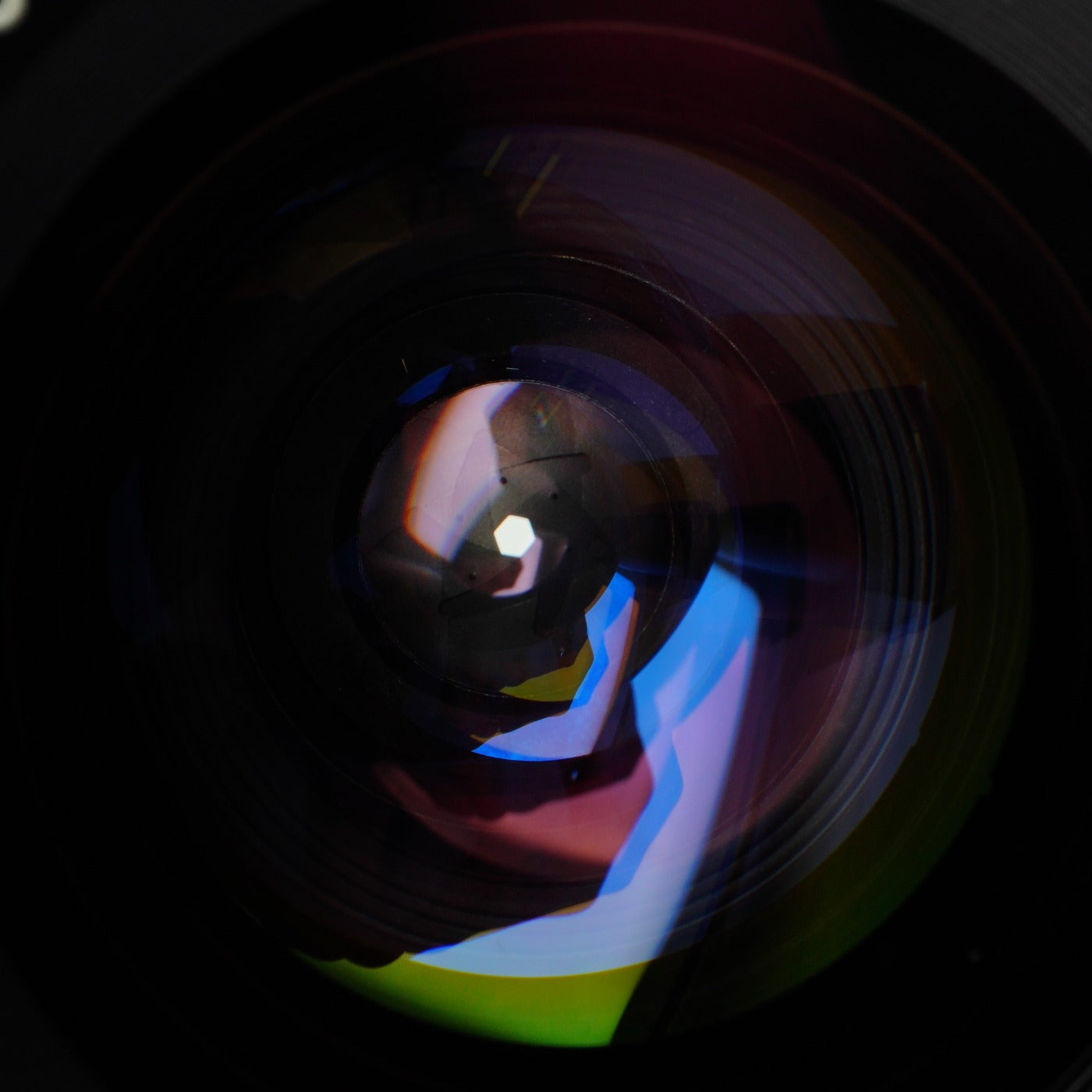 Canon FD 35-70mm F/4 ズームレンズ