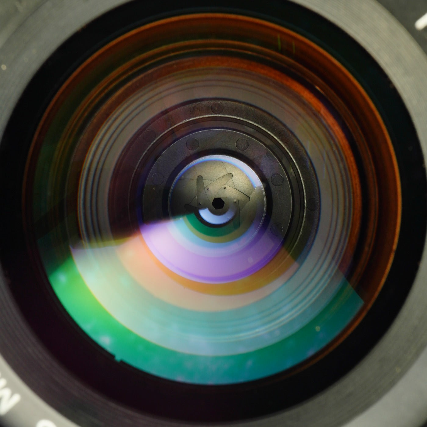 Canon FD 35-70mm F/4 ズームレンズ