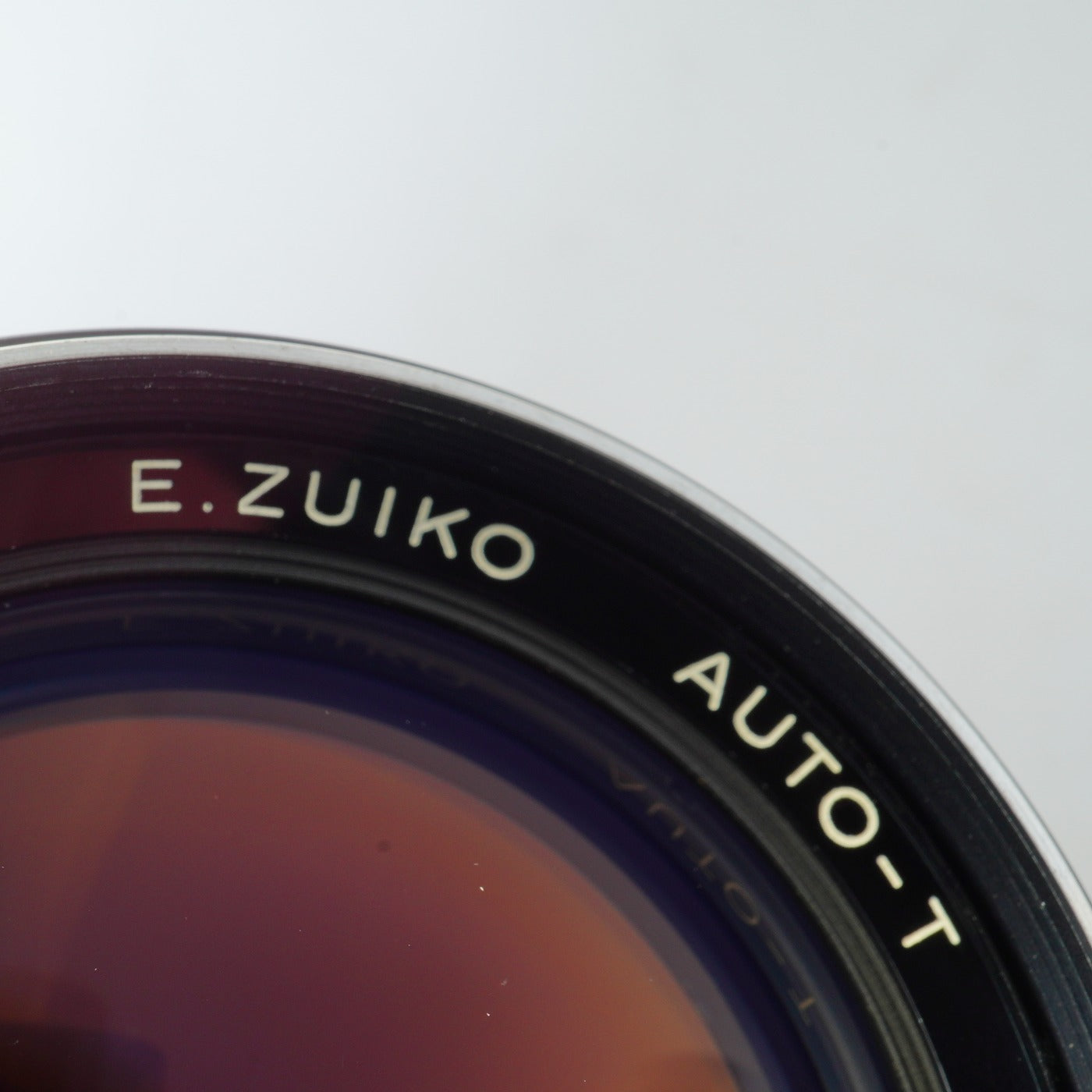 OLYMPUS OM-SYSTEM E.ZUIKO AUTO-T 135mm F/2.8 単焦点レンズ