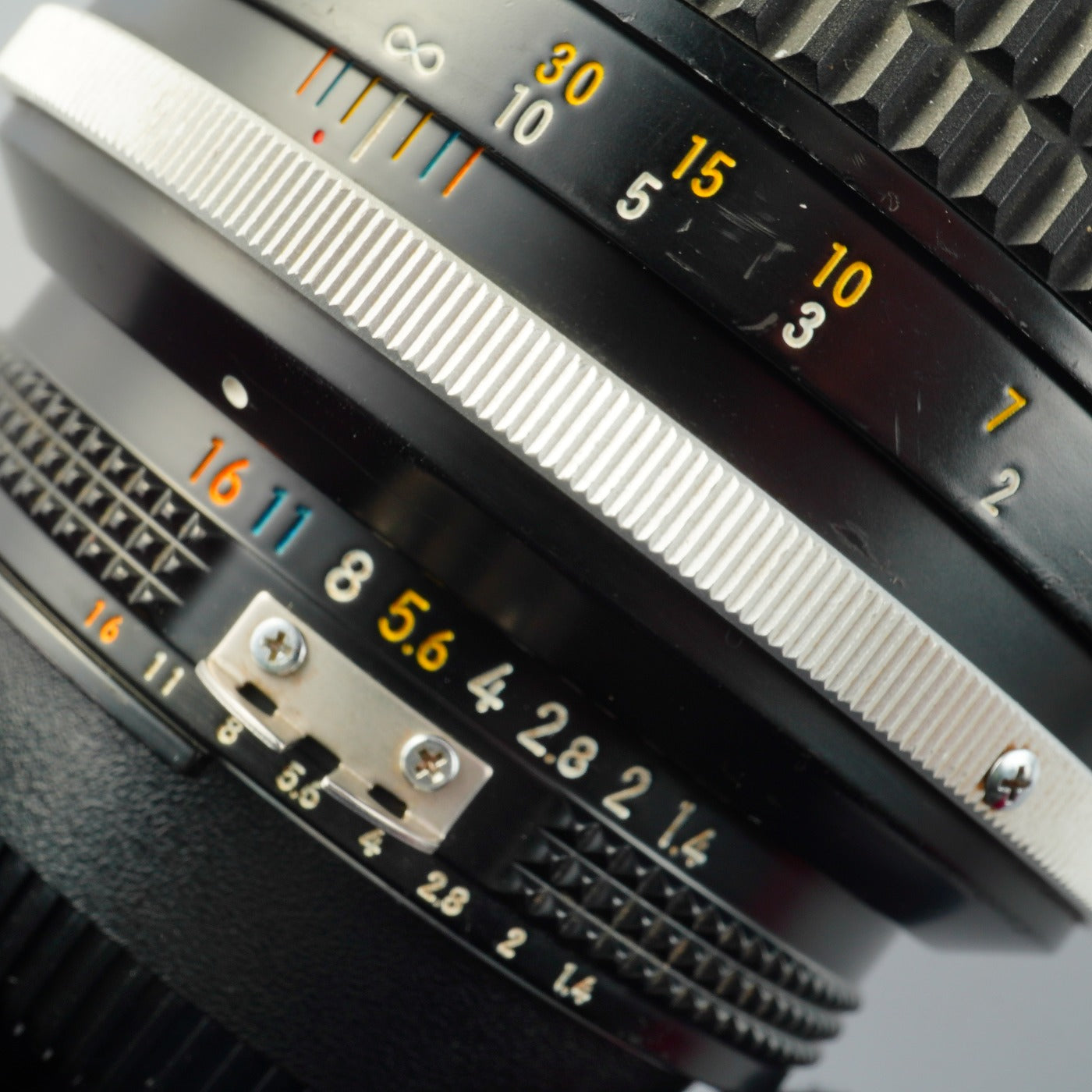 Nikon Ai-S NIKKOR 85mm F/1.4 単焦点レンズ