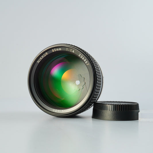 Nikon Ai-S NIKKOR 85mm F/1.4 単焦点レンズ