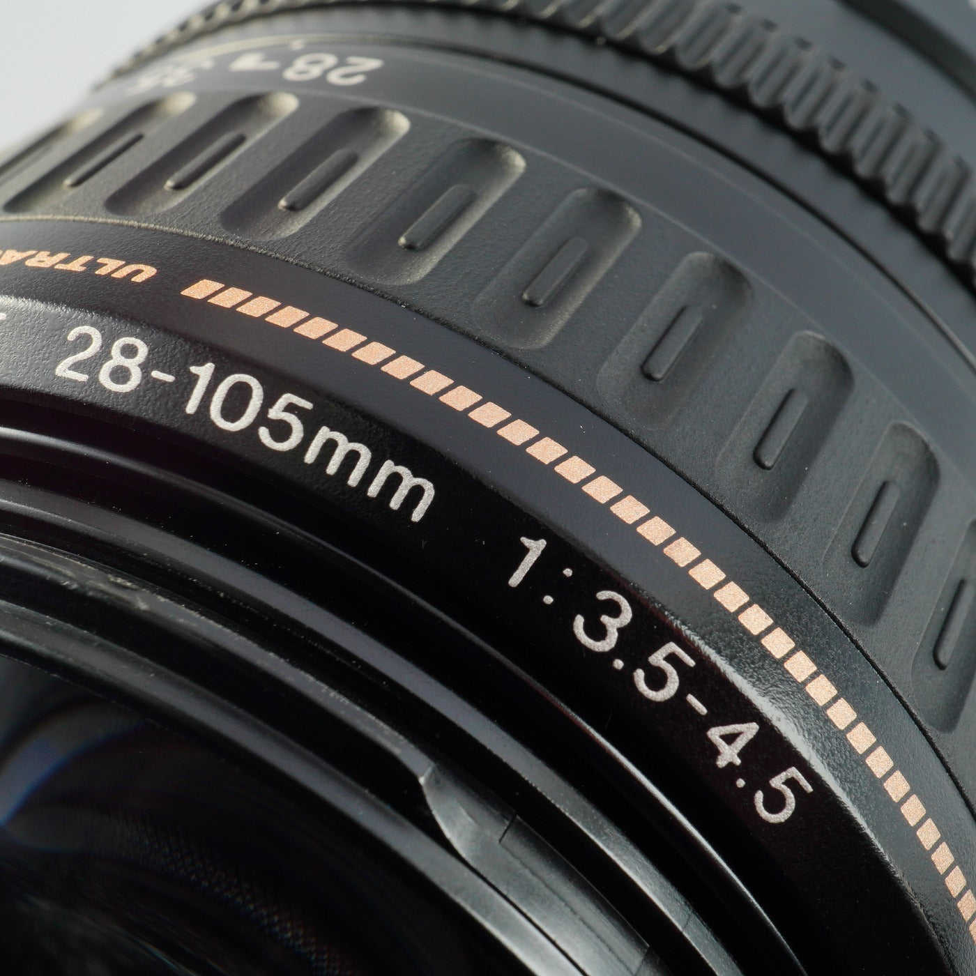 Canon EF 28–105 mm F/3.5–4.5 USM ズームレンズ