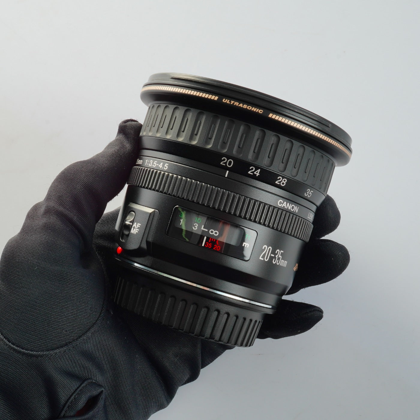 Canon EF 20-35mm f/3.5-4.5 USM ズームレンズ