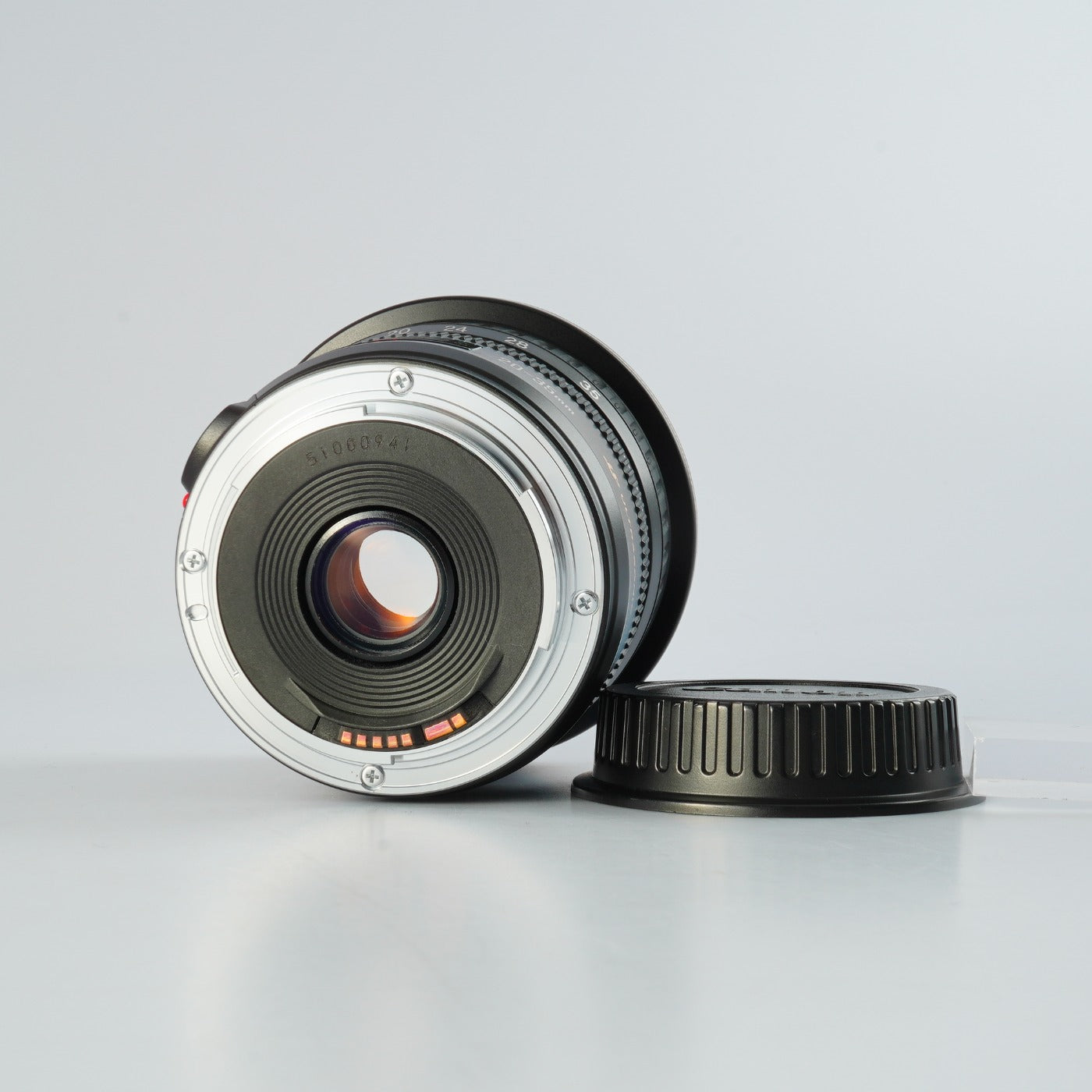 Canon EF 20-35mm f/3.5-4.5 USM ズームレンズ