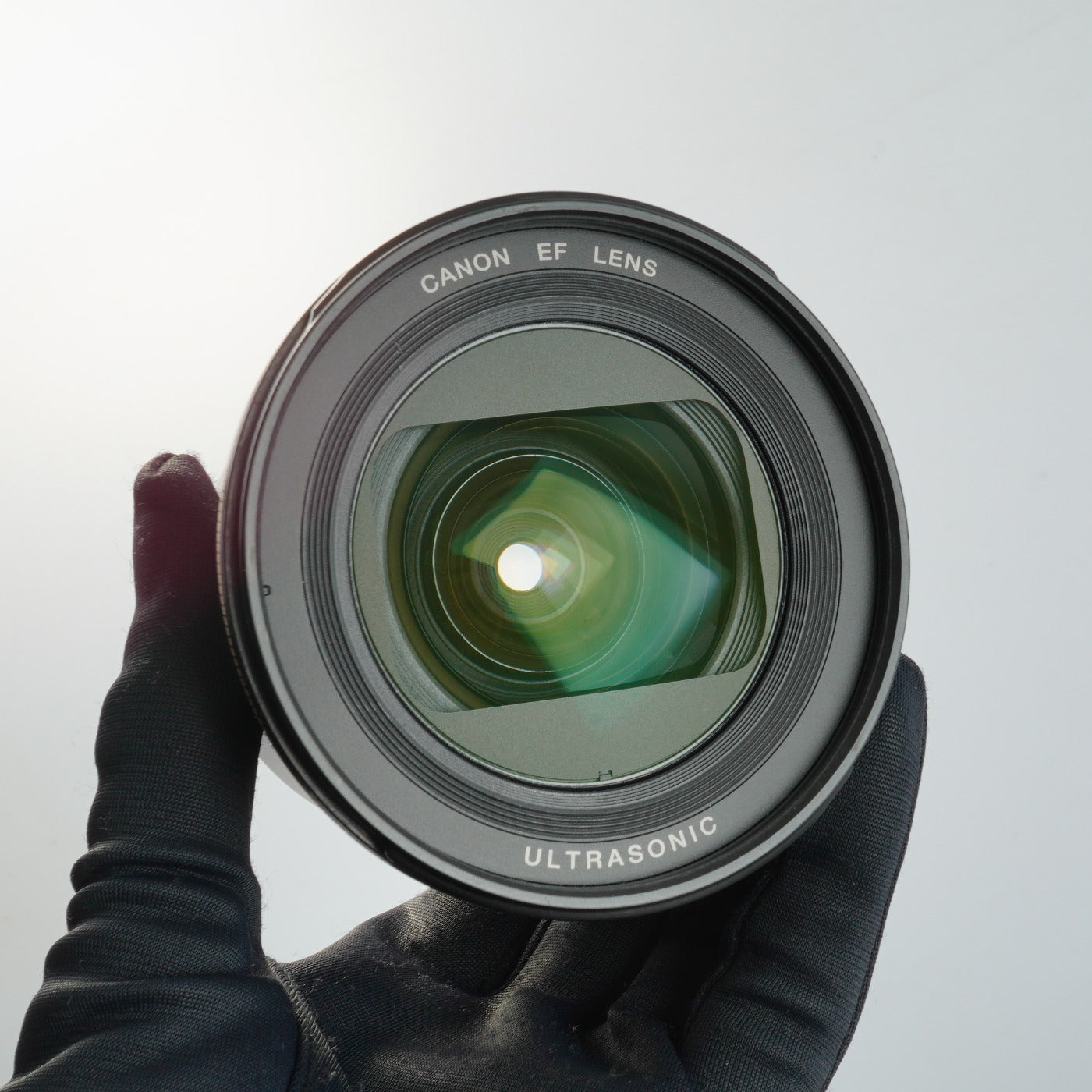 Canon EF 20-35mm f/3.5-4.5 USM ズームレンズ