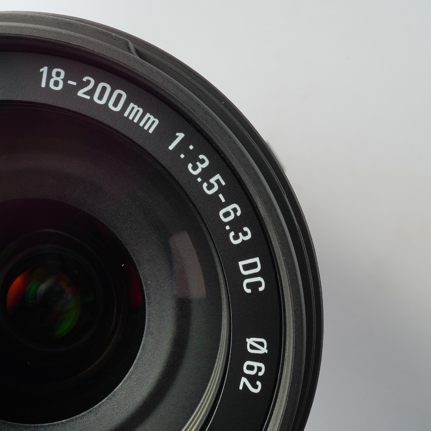 SIGMA DC 18-200mm F/3.5-6.3 For Canon EF (Canon EF用) ズームレンズ