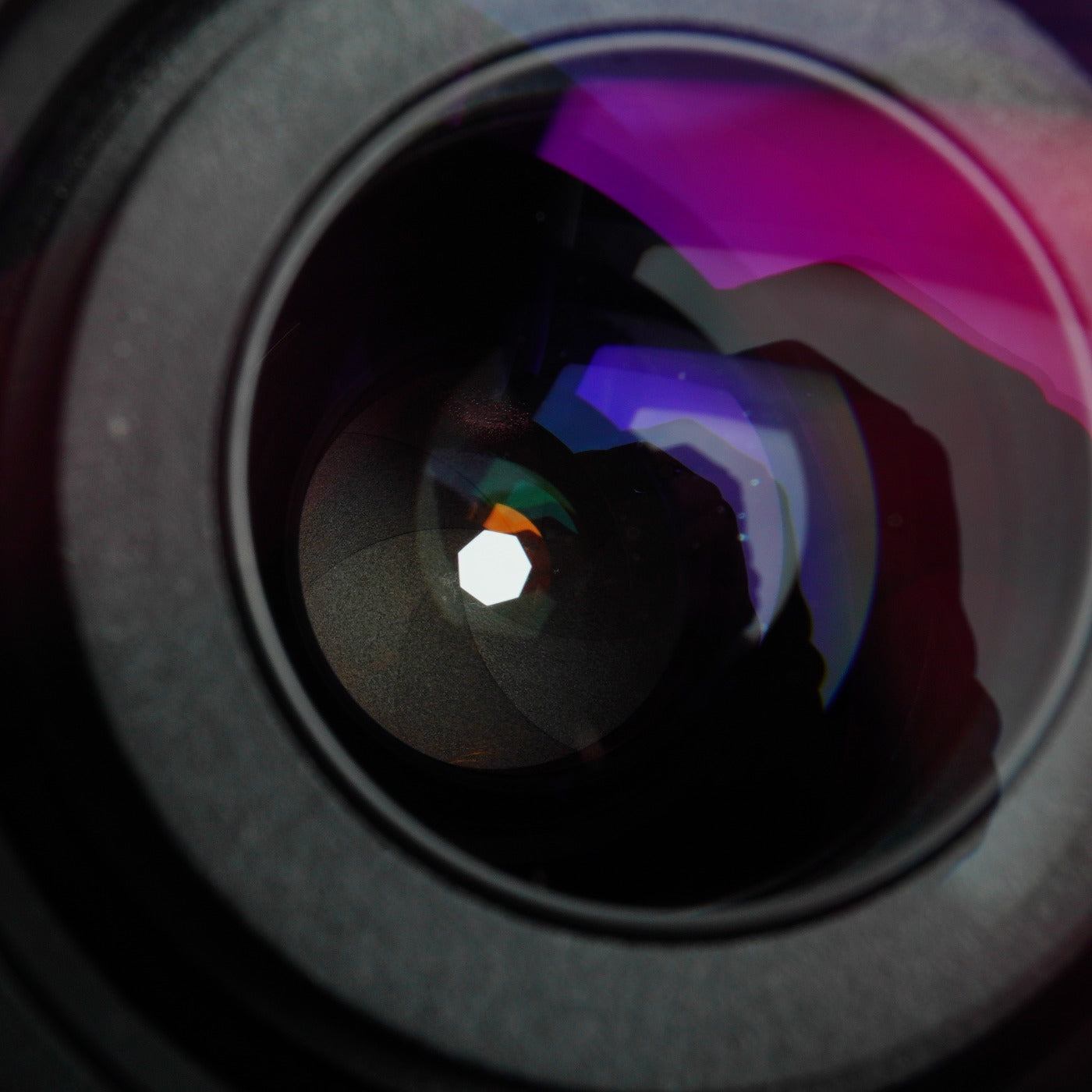 Nikon AF NIKKOR 70-210mm F/4-5.6 ズームレンズ