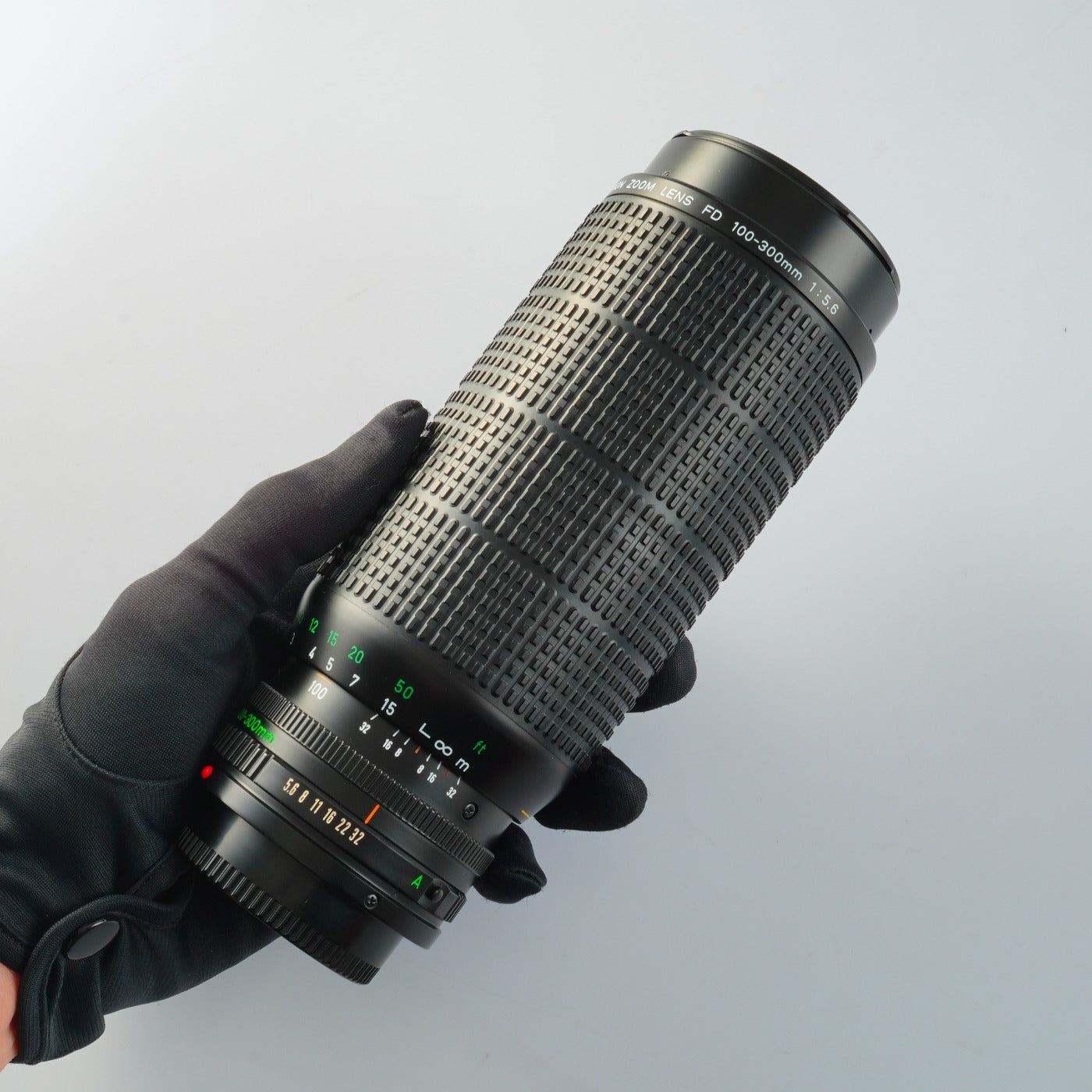 Canon FD 100-300 F/5.6 ズームレンズ