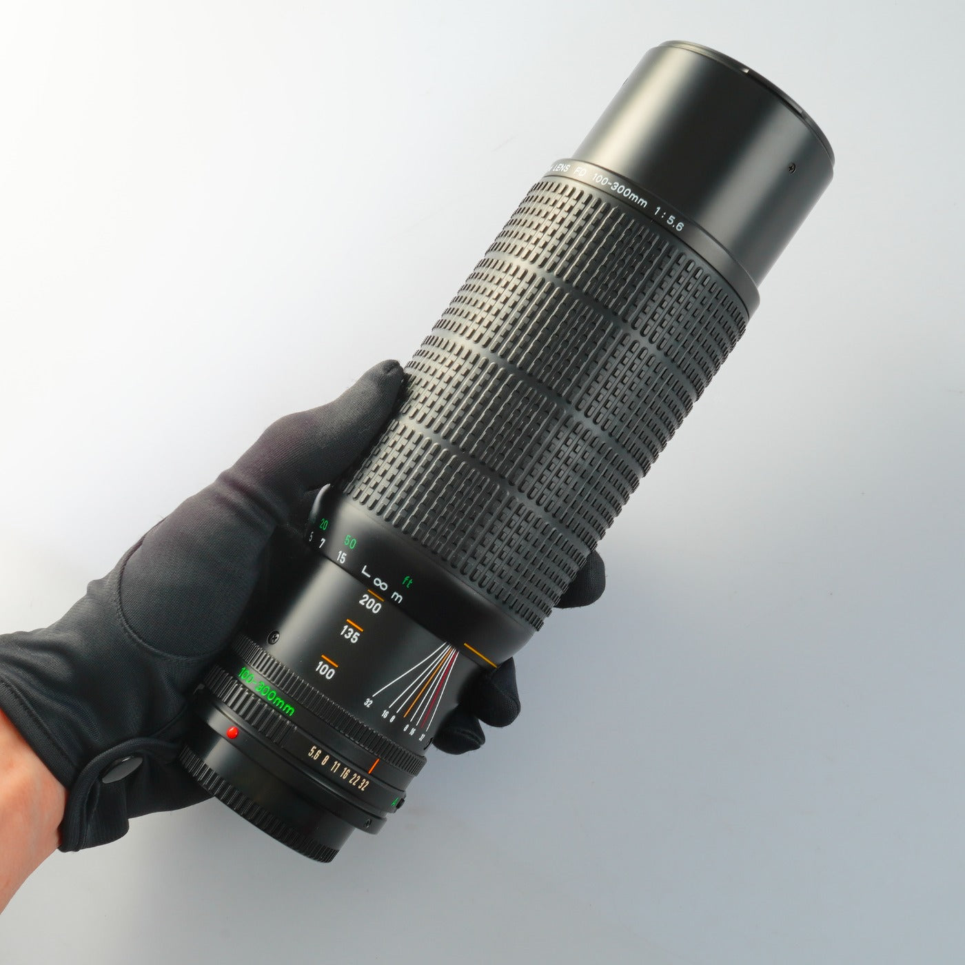 Canon FD 100-300 F/5.6 ズームレンズ