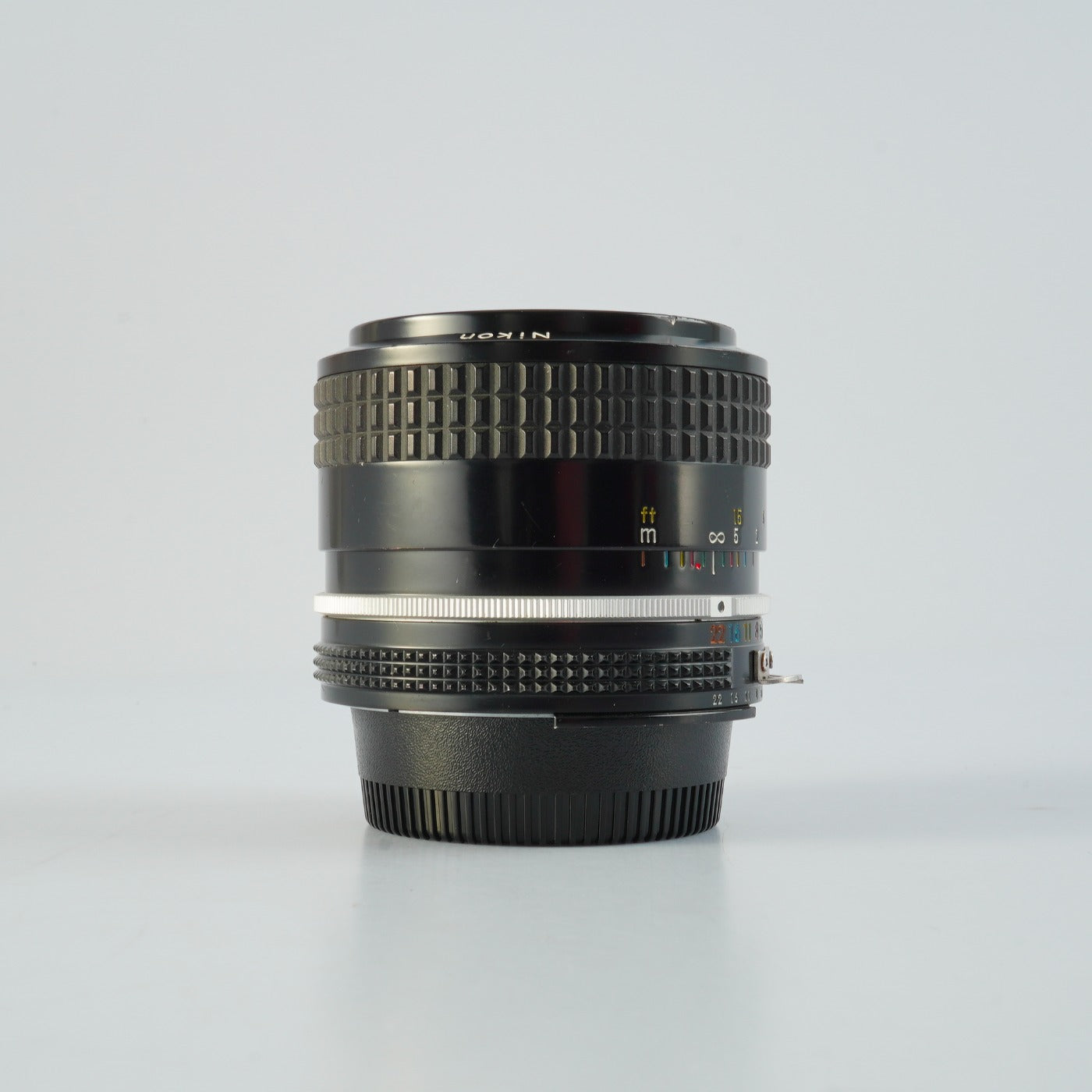 Nikon Ai Nikkor 35mm F/2 単焦点レンズ