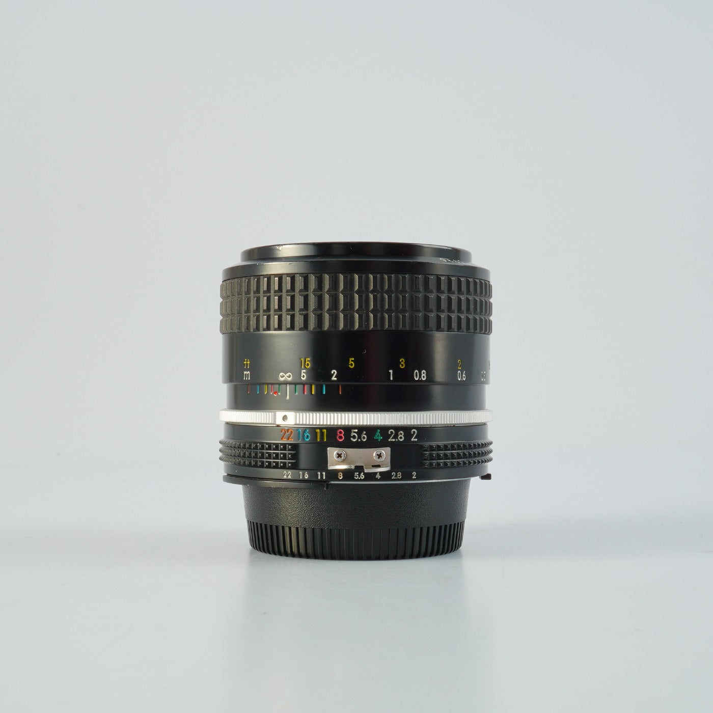 Nikon Ai Nikkor 35mm F/2 単焦点レンズ