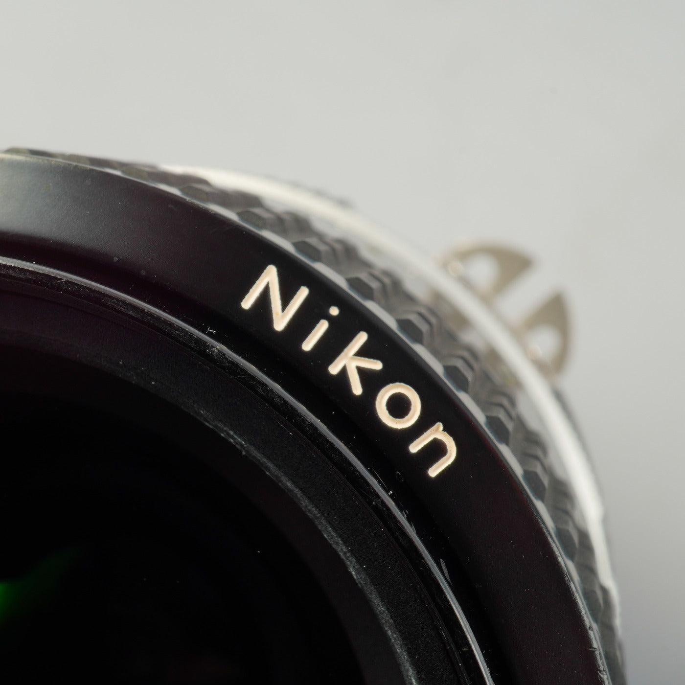 Nikon Ai Nikkor 35mm F/2 単焦点レンズ