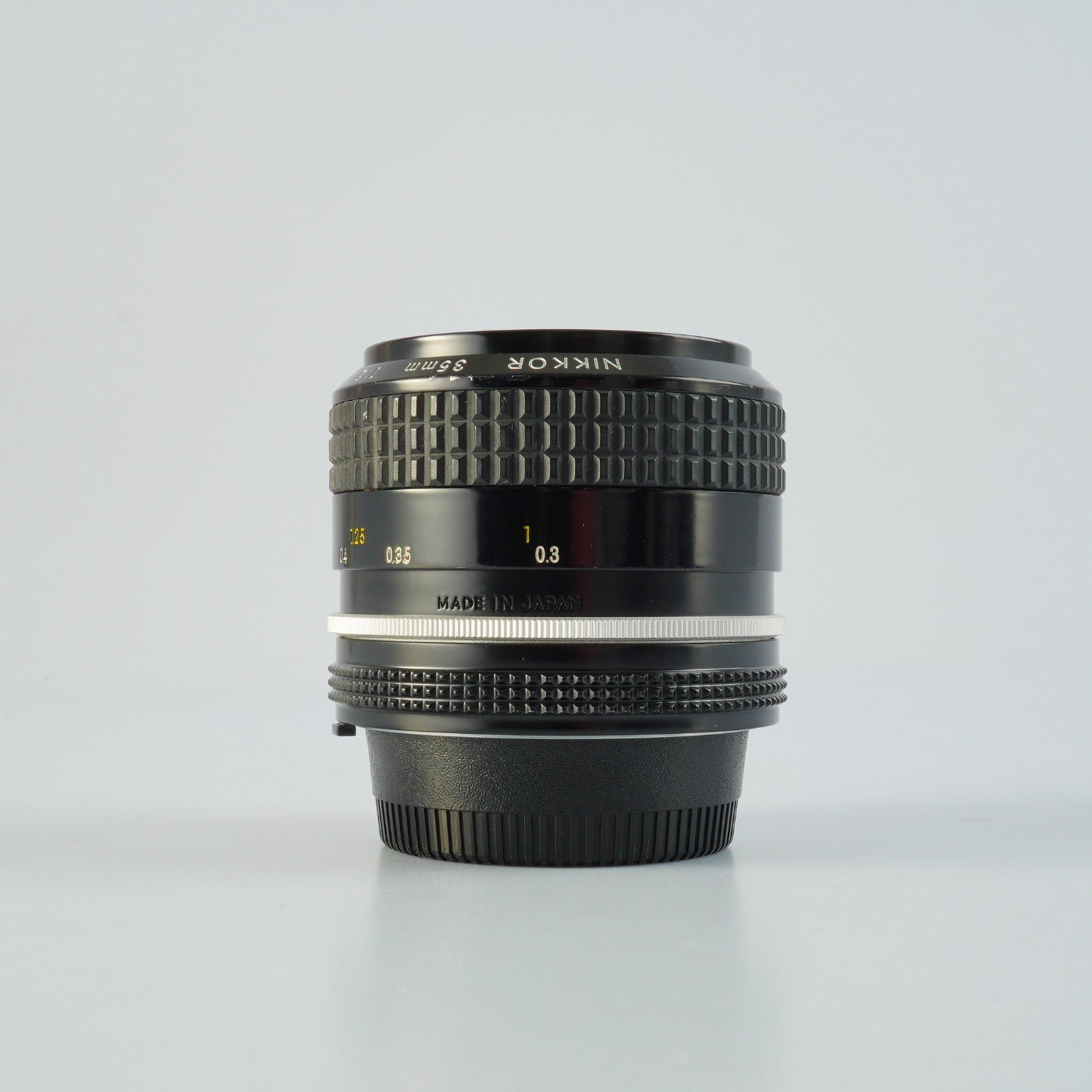 Nikon Ai Nikkor 35mm F/2 単焦点レンズ