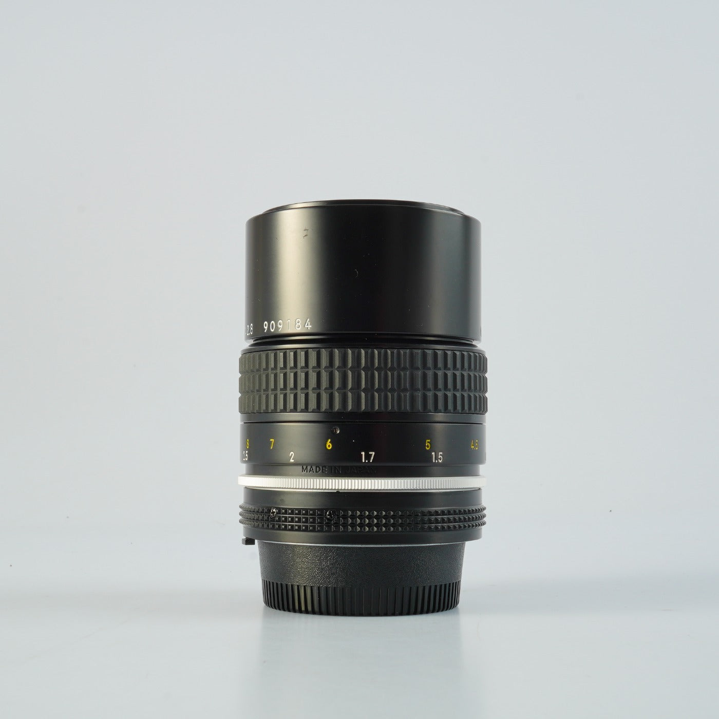 Nikon Ai NIKKOR 135mm F/2.8 単焦点レンズ