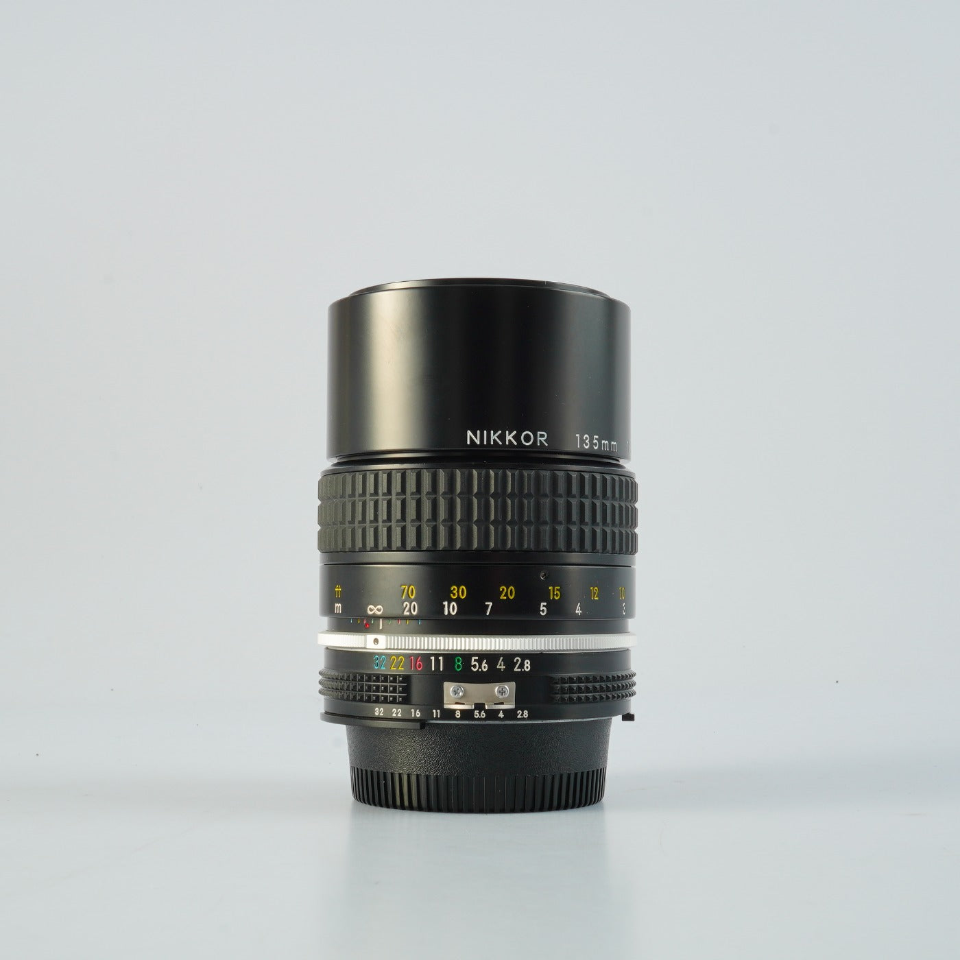 Nikon Ai NIKKOR 135mm F/2.8 単焦点レンズ