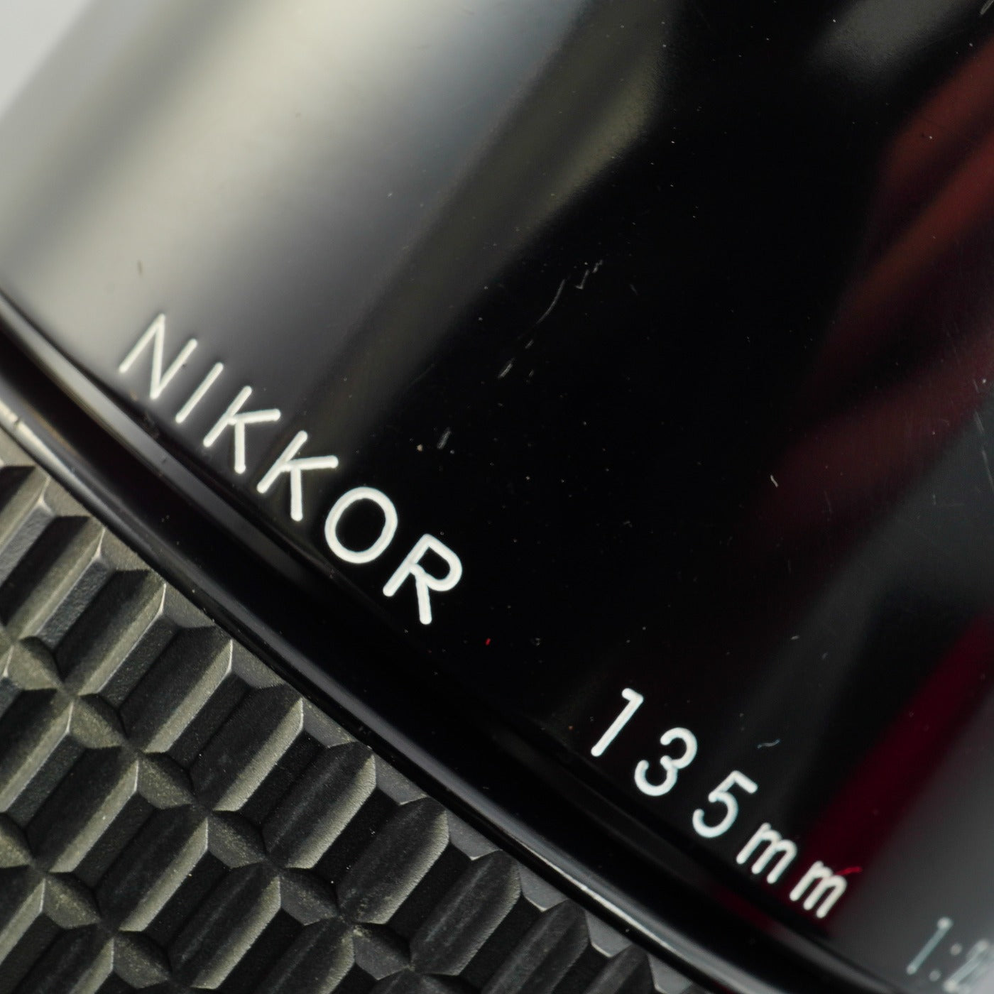 Nikon Ai NIKKOR 135mm F/2.8 単焦点レンズ