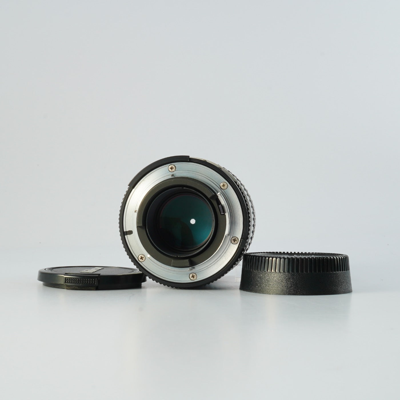 Nikon Ai NIKKOR 135mm F/2.8 単焦点レンズ
