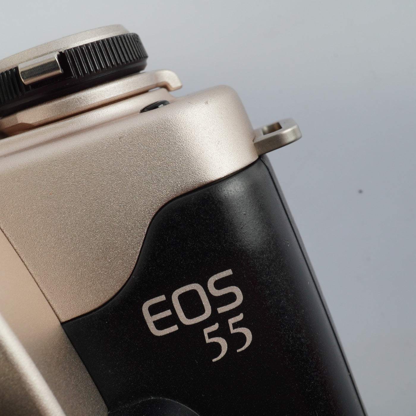 Canon EOS 55 (ELAN II) Gold ＋ EF 35-80mm F/4-5.6 USM AF フィルム一眼レフカメラ