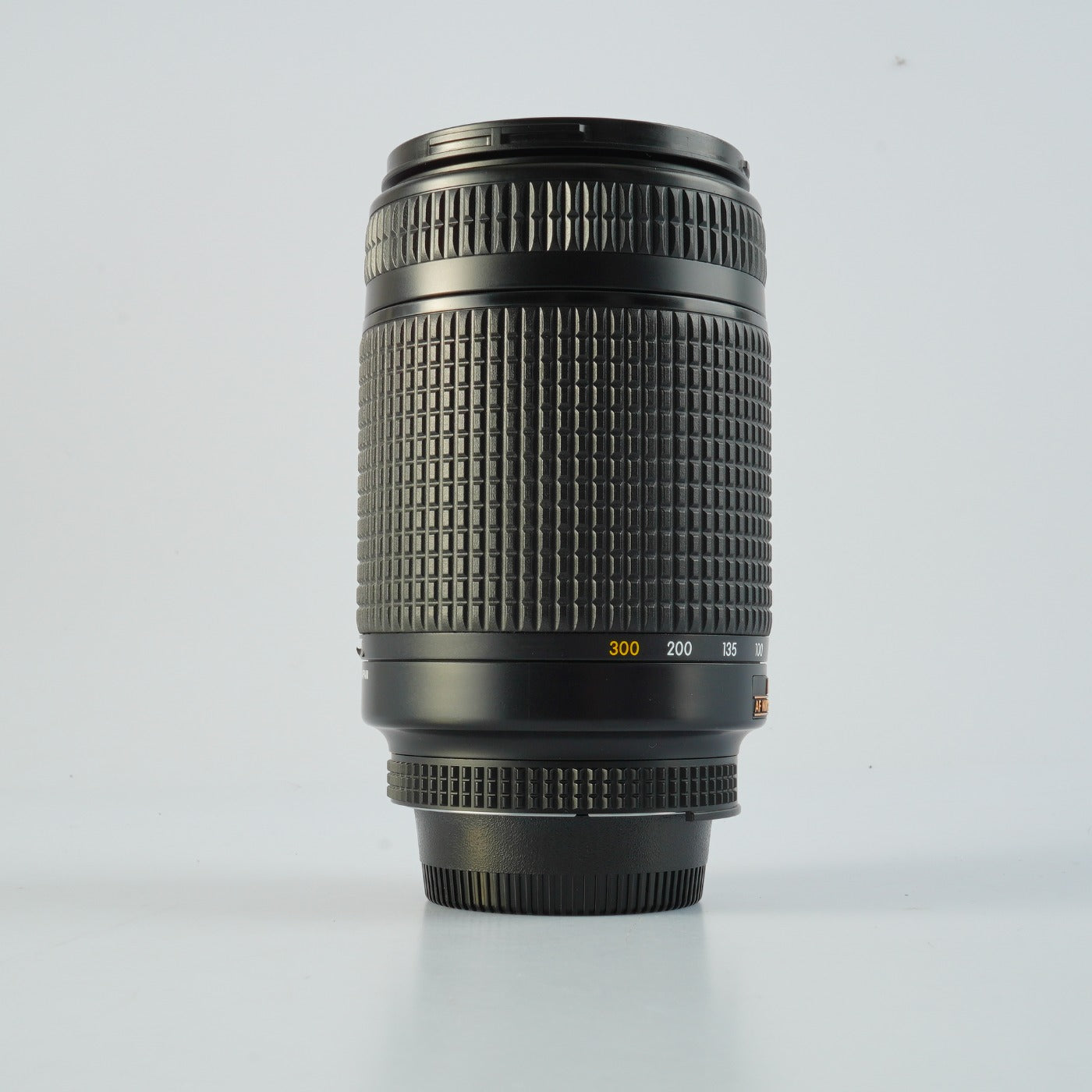 Nikon AF NIKKOR 70-300mm F/4-5.6 D ED ズームレンズ