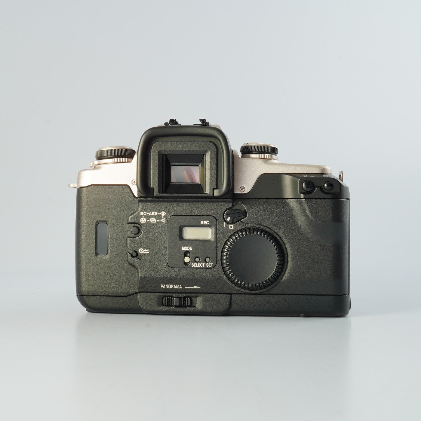 Canon EOS 55 (ELAN II) Gold ＋ EF 28-80mm F/3.5-5.6 Ⅱ USM AF フィルム一眼レフカメラ