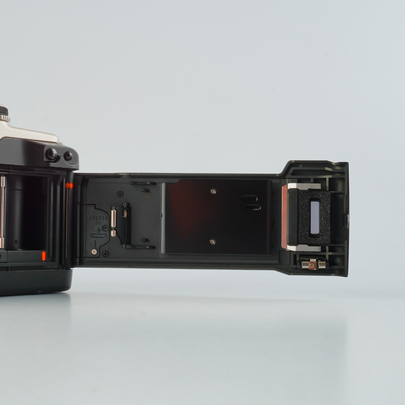 Canon EOS 55 (ELAN II) Gold ＋ EF 28-80mm F/3.5-5.6 Ⅱ USM AF フィルム一眼レフカメラ