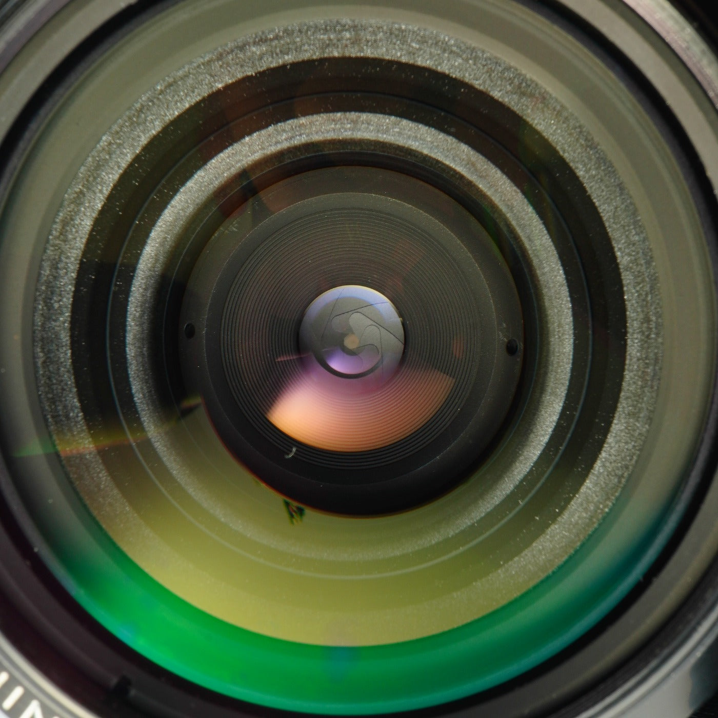 Nikon 非Ai NIKKOR 28mm F/3.5 単焦点レンズ